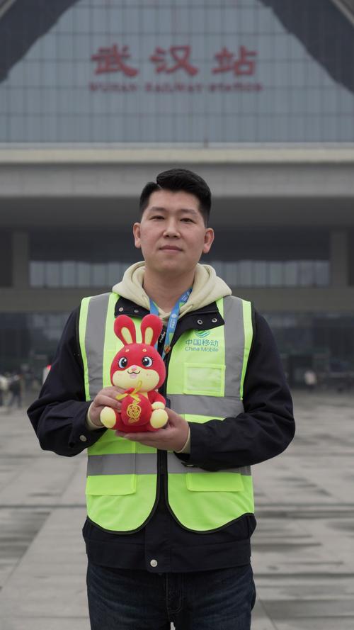 中国移动 的想法: 【春运返乡高峰期,通信网络我保障】在湖北武汉,中